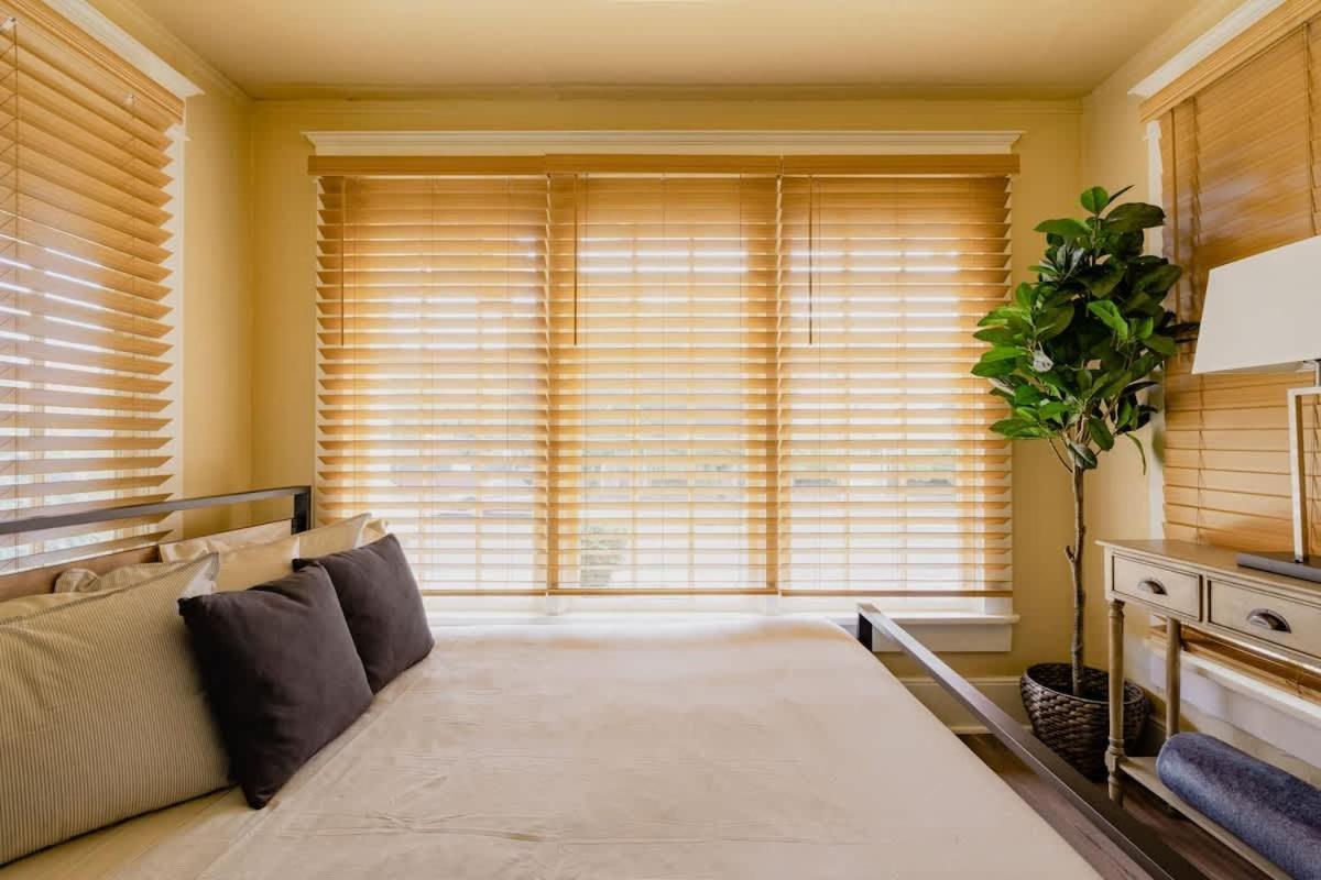 Holiday home Collection - Heart Of Portland! Newly Remodeled, 99 Walk Score *